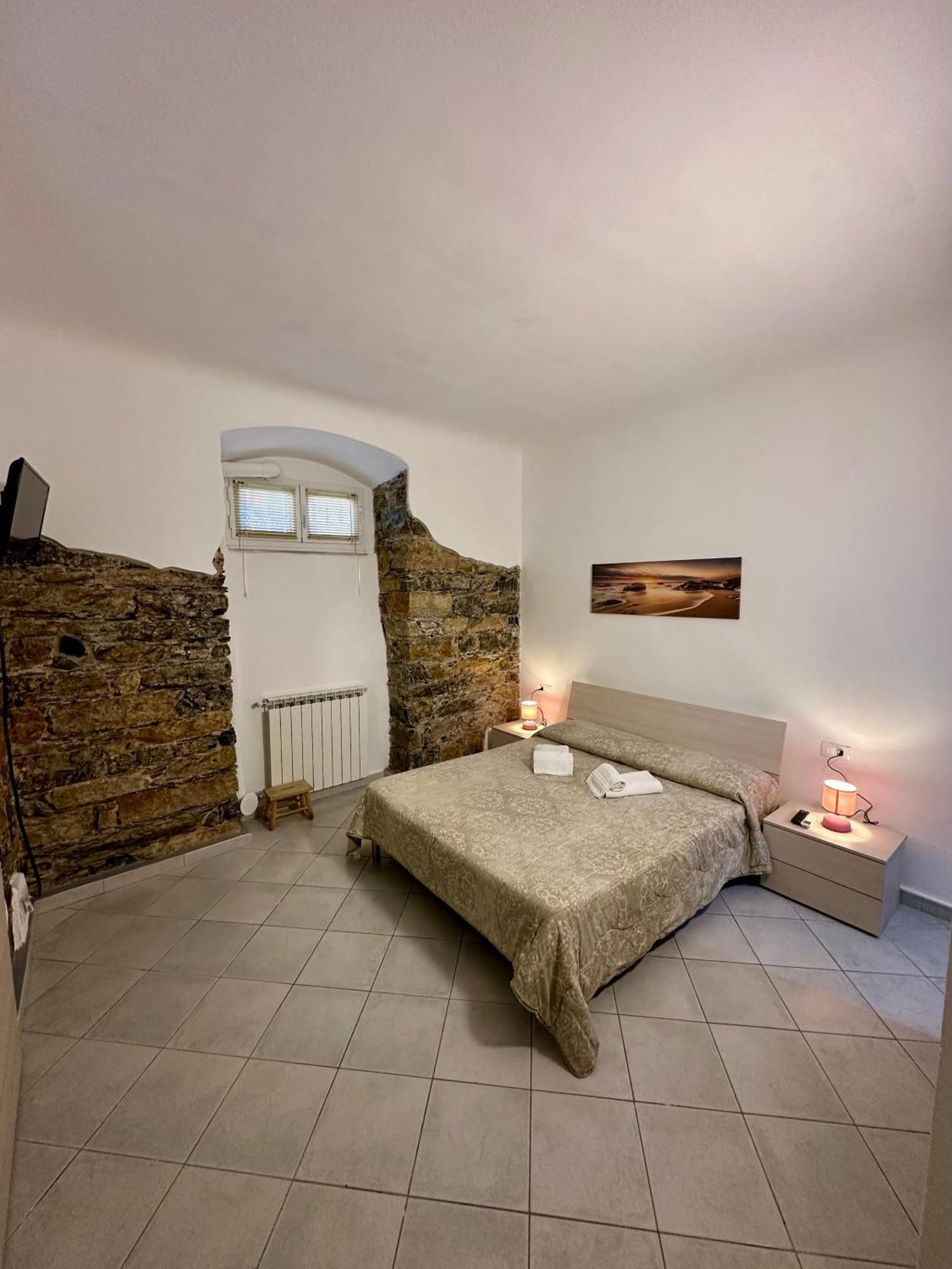 Revel Apartments Central Station To Cinque Terre La Spezia Exterior photo