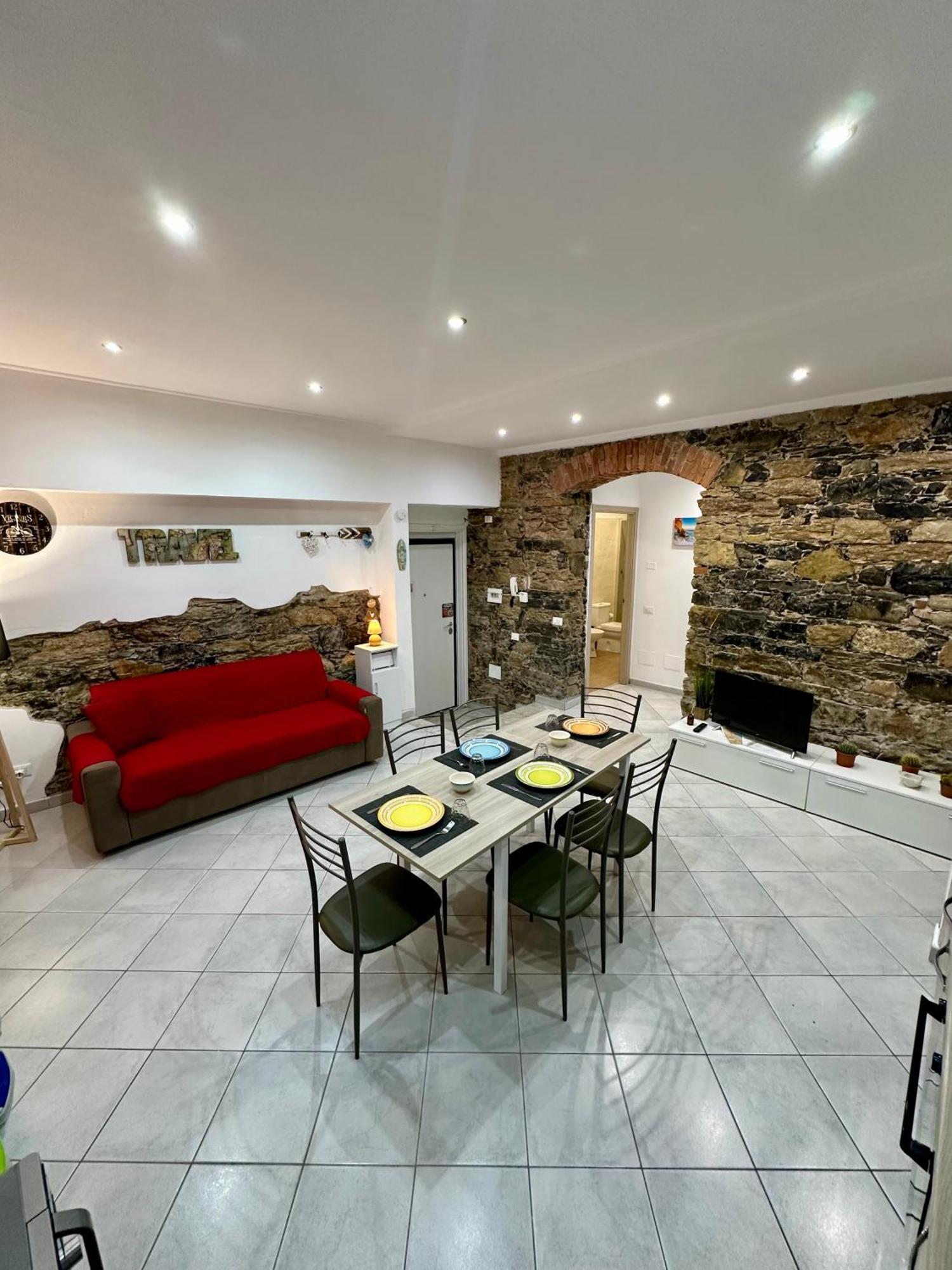 Revel Apartments Central Station To Cinque Terre La Spezia Exterior photo