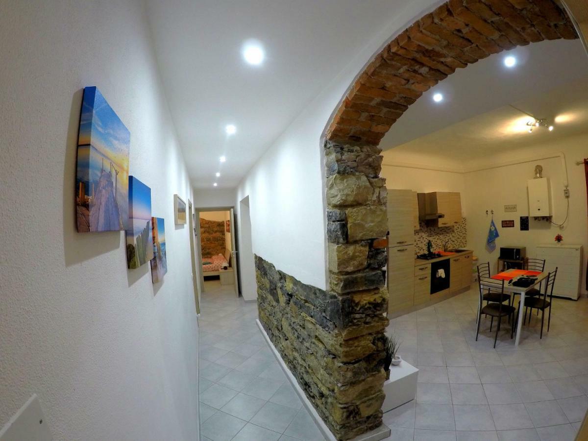 Revel Apartments Central Station To Cinque Terre La Spezia Exterior photo